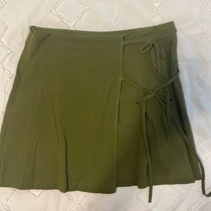 Olive green skirt with ties on the side! So cute!